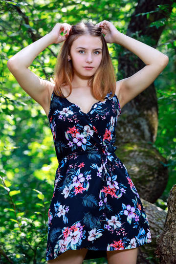 亚洲偷拍性爱(亚洲性圆)