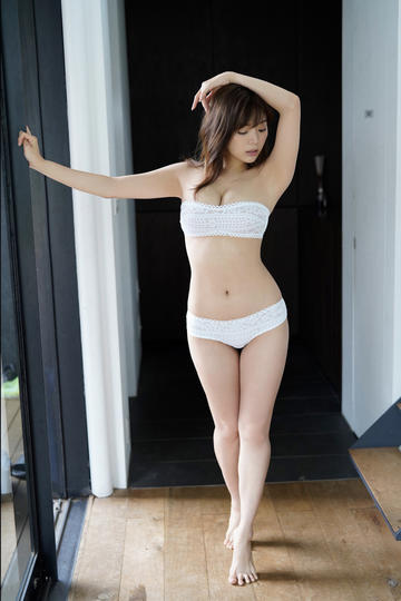 欧美日韩美女变态另类在线播放